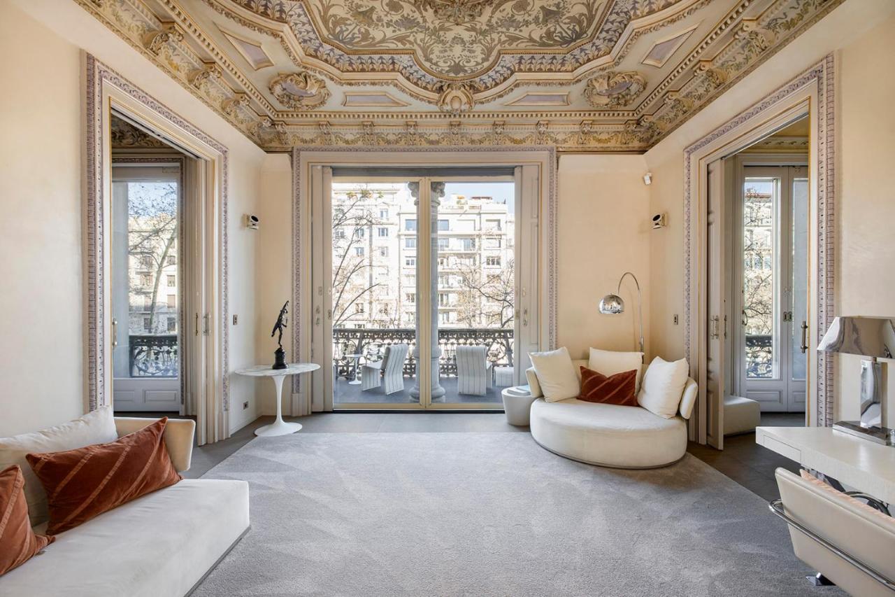 El Palauet Royal Suites Barcelona Exteriör bild
