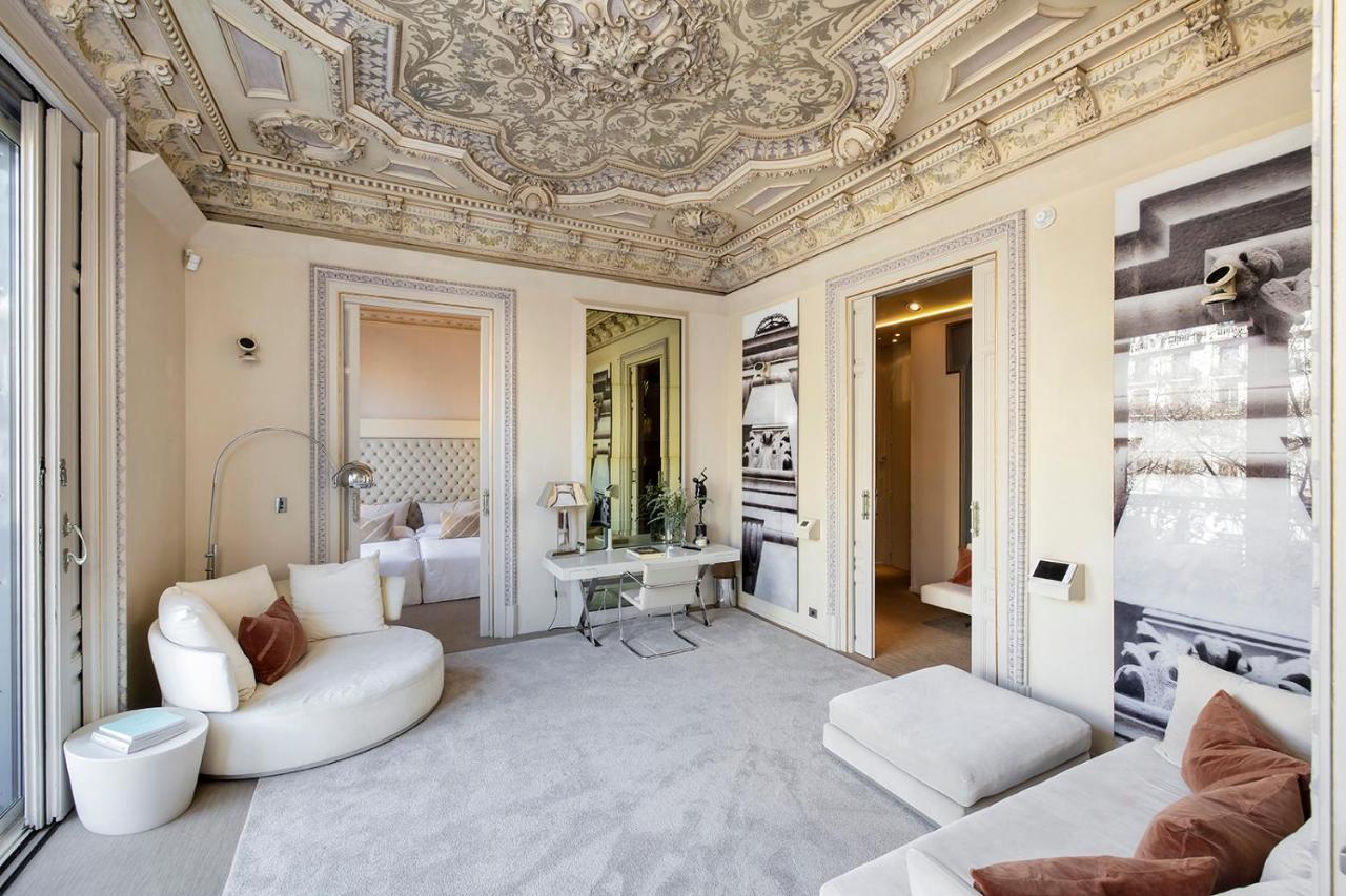 El Palauet Royal Suites Barcelona Exteriör bild