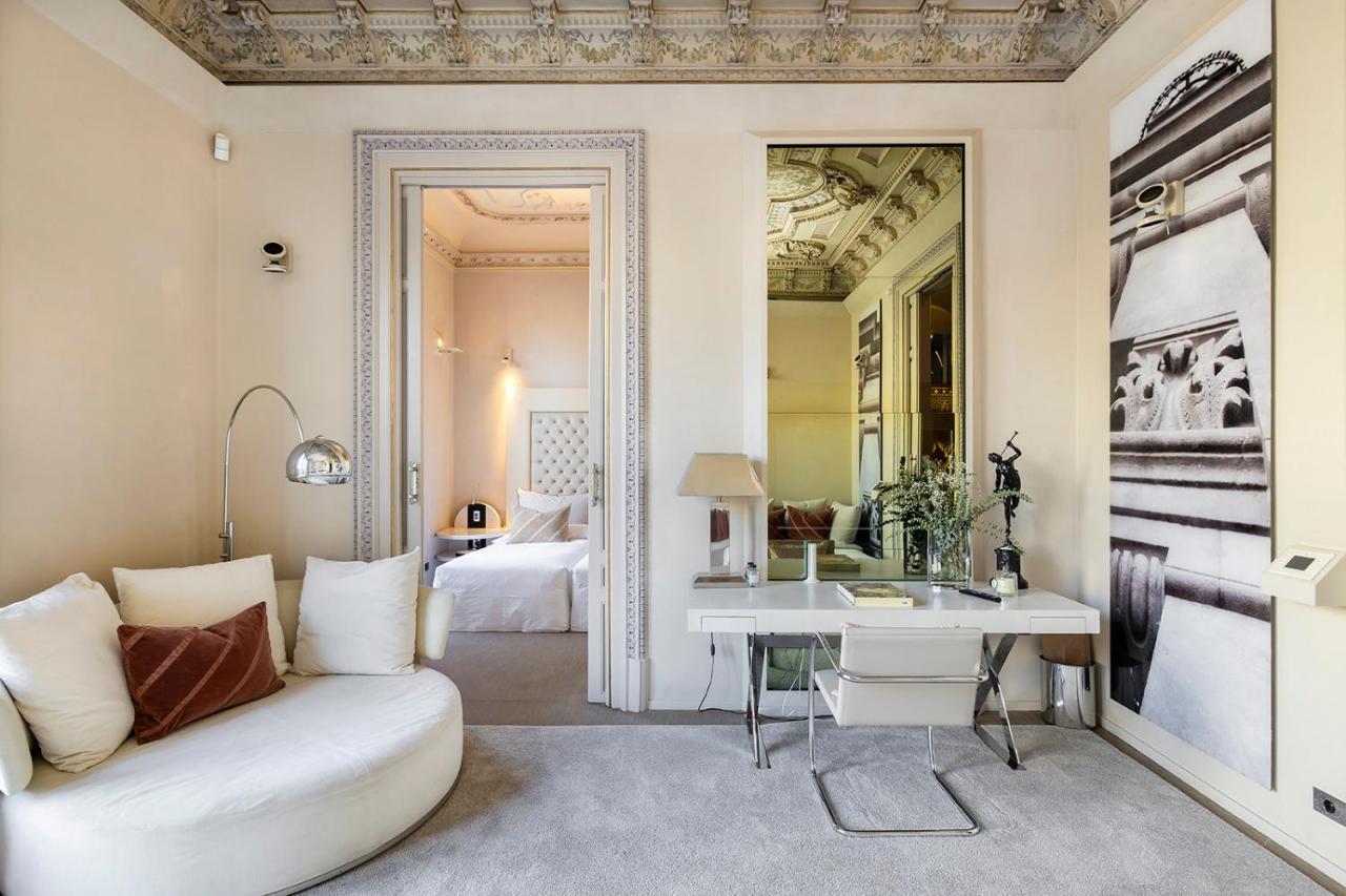 El Palauet Royal Suites Barcelona Exteriör bild