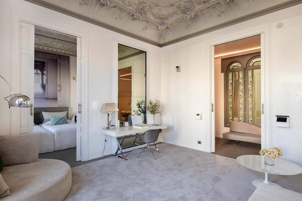 El Palauet Royal Suites Barcelona Exteriör bild