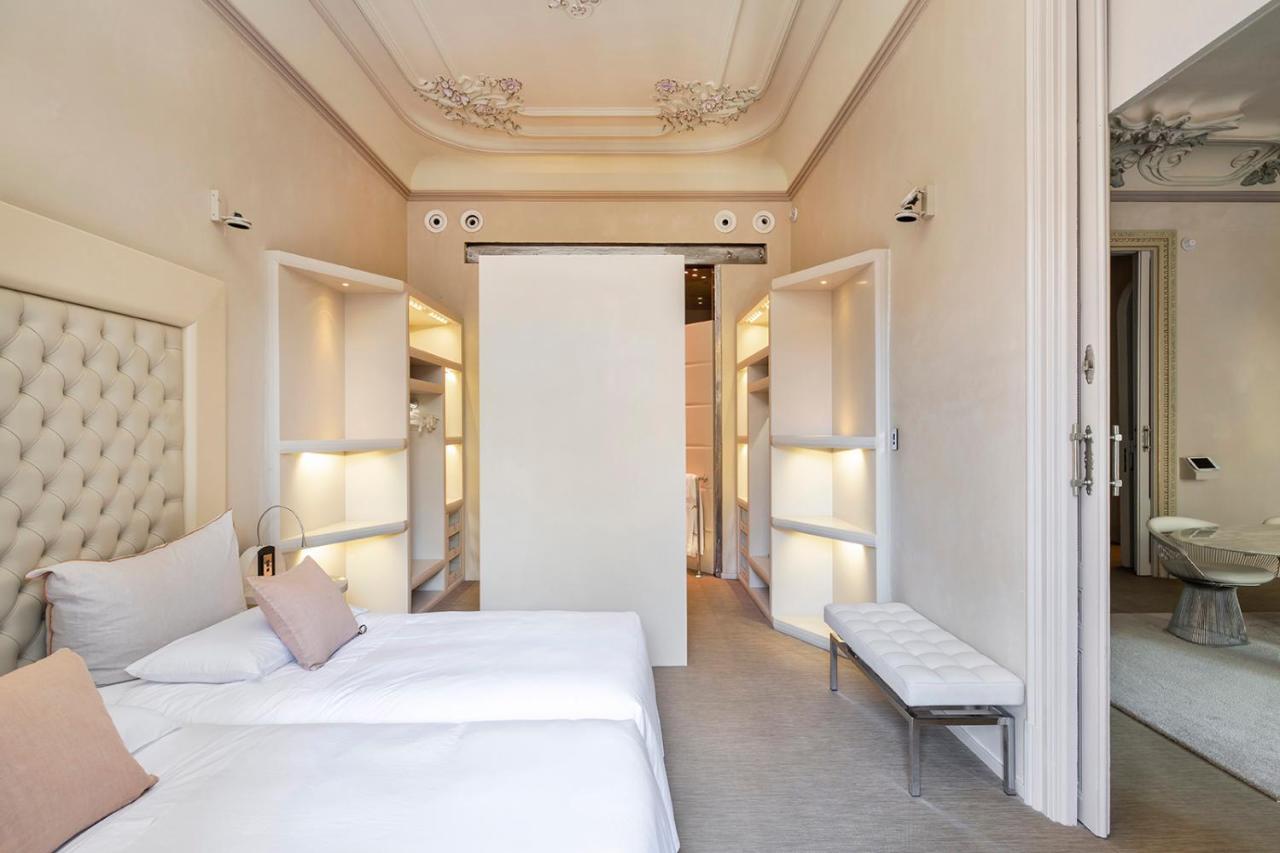 El Palauet Royal Suites Barcelona Exteriör bild