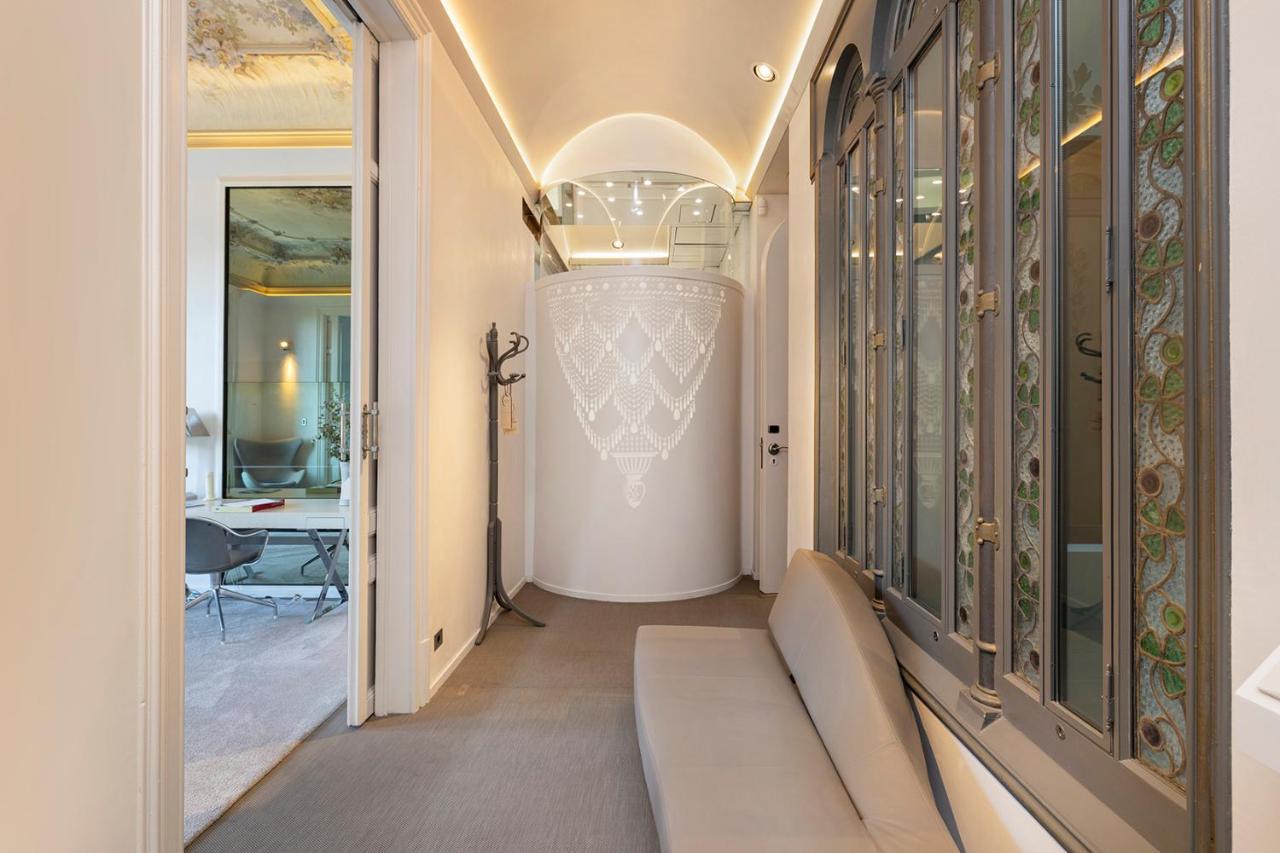 El Palauet Royal Suites Barcelona Exteriör bild